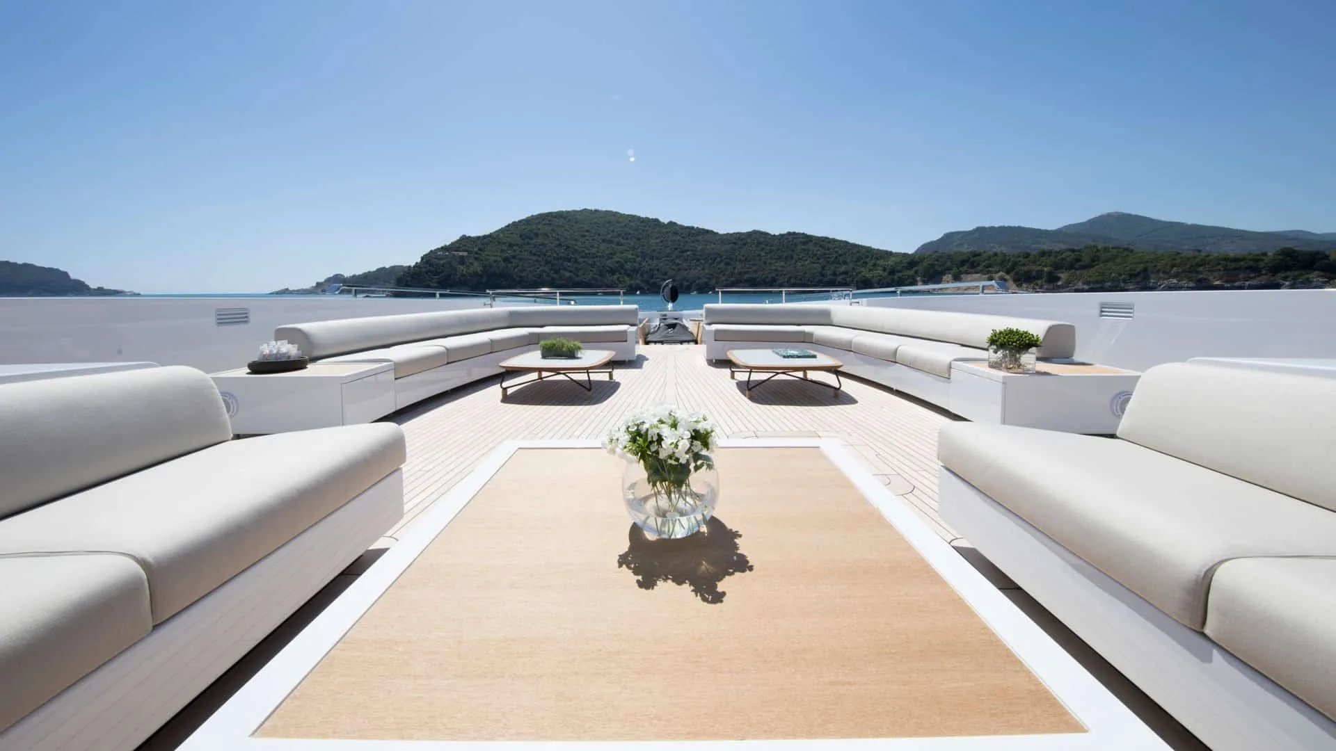 SEVEN SINS - yacht charter photo 3