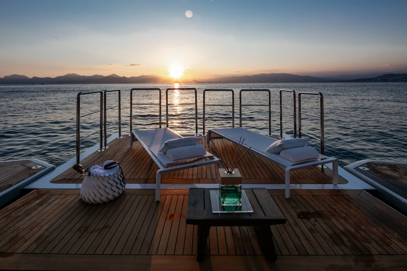 SILVER FOX - yacht charter photo 16
