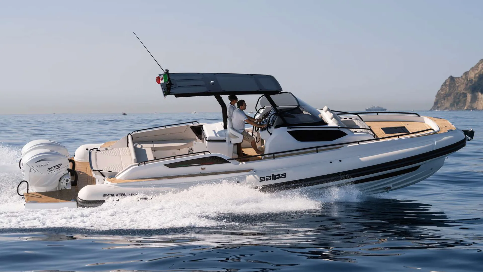 Soleil 40 - yacht charter photo 3