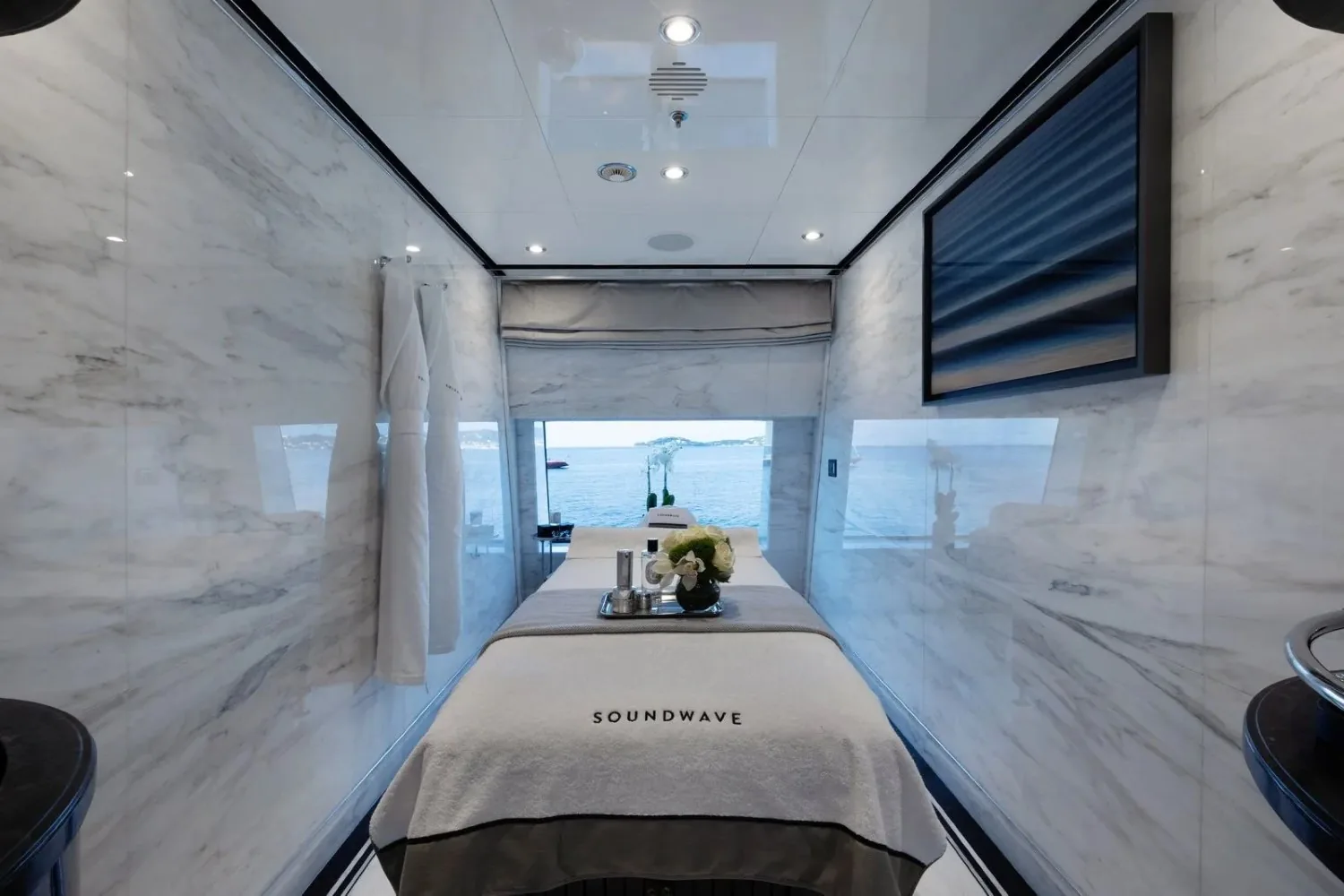 SOUNDWAVE - yacht charter photo 15