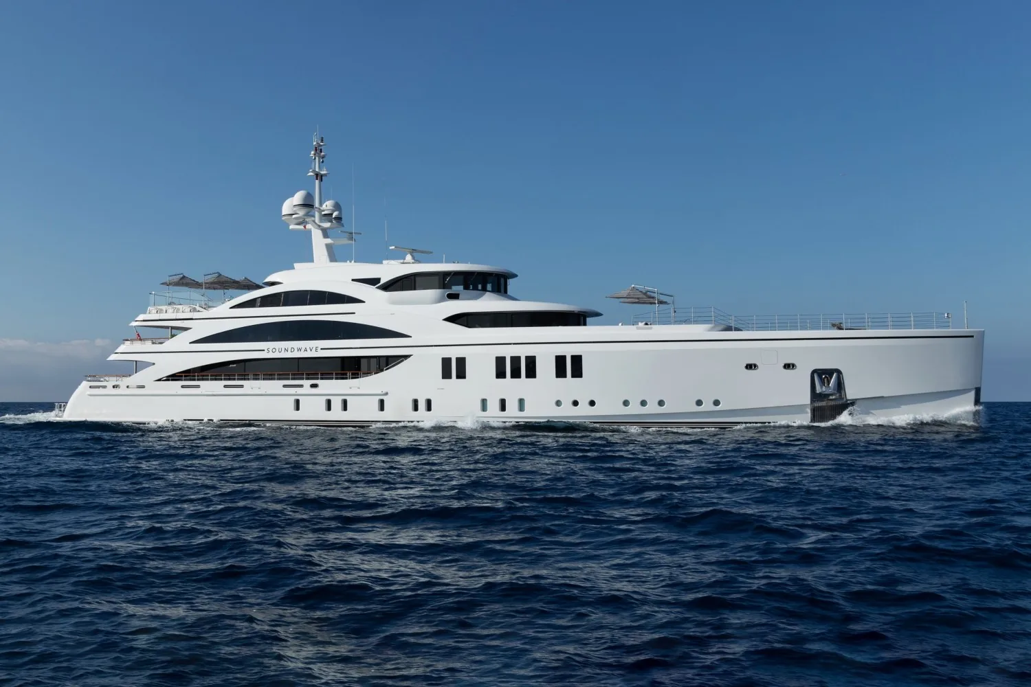 SOUNDWAVE - yacht charter photo 16