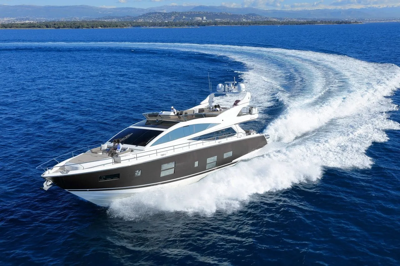 SUMMER BREEZE - yacht charter photo 4