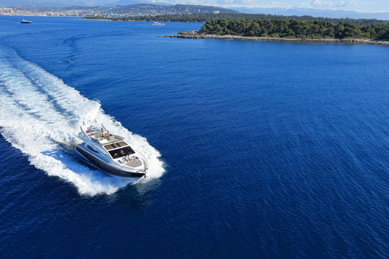 SUMMER BREEZE - yacht charter photo 5