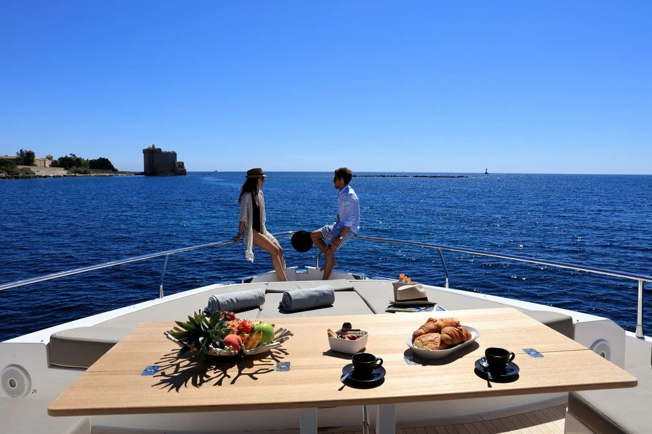 SUMMER BREEZE - yacht charter photo 8