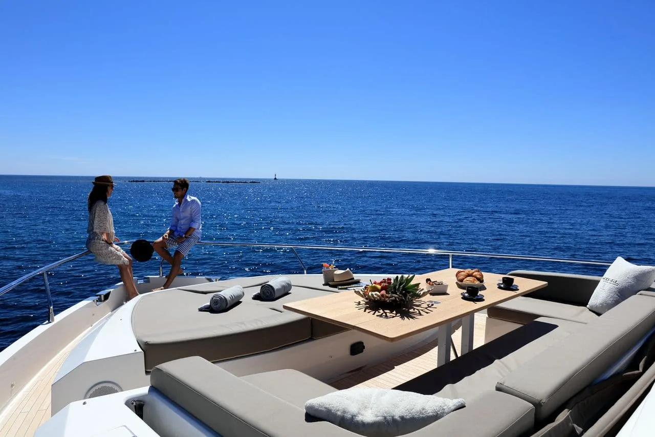 SUMMER BREEZE - yacht charter photo 9