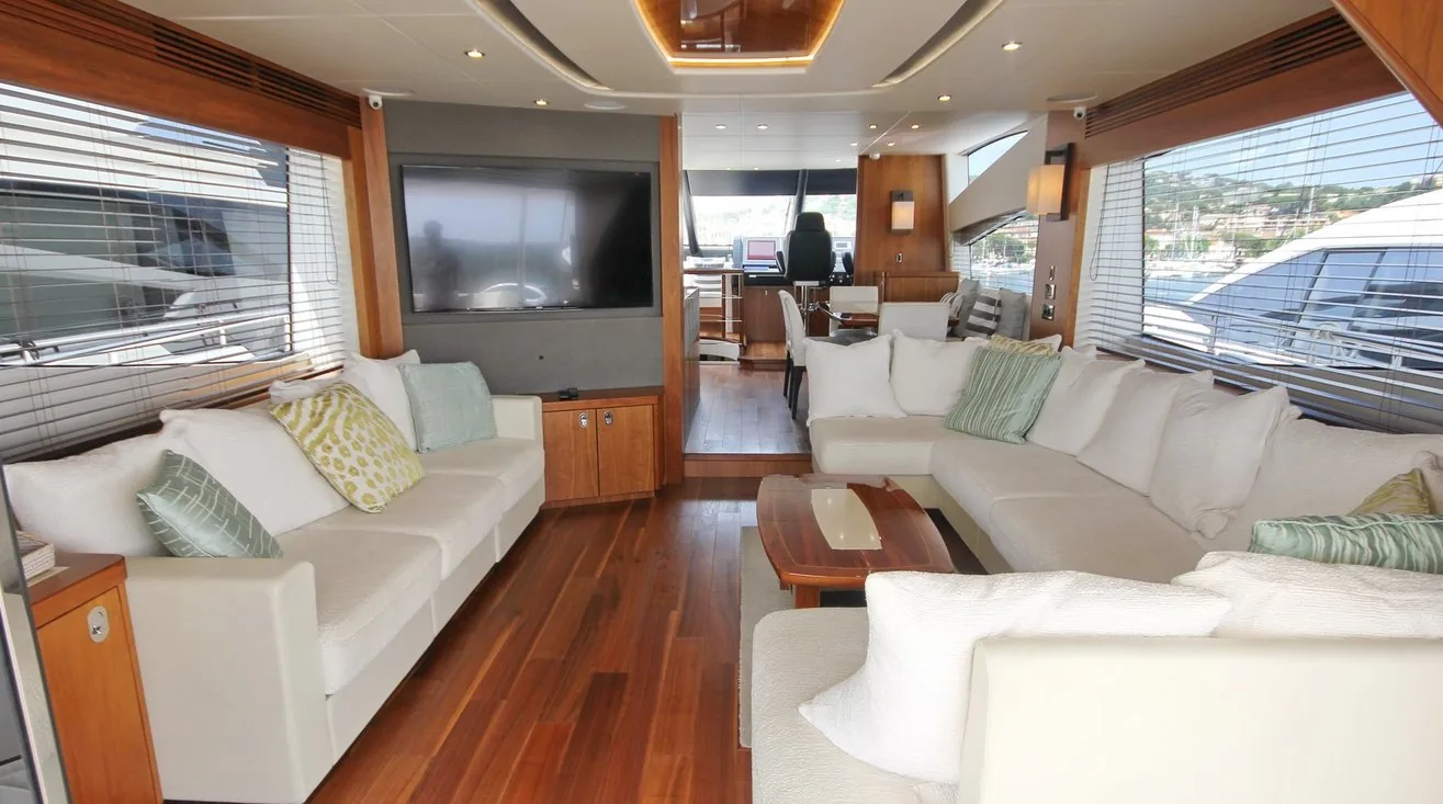 SUNSEEKER 75 - yacht charter photo 9