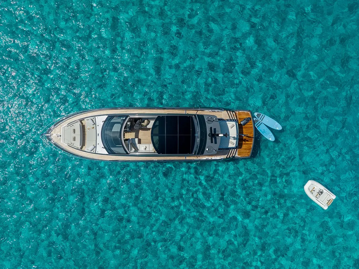 SUNSEEKER PREDATOR 65 - yacht charter photo 4