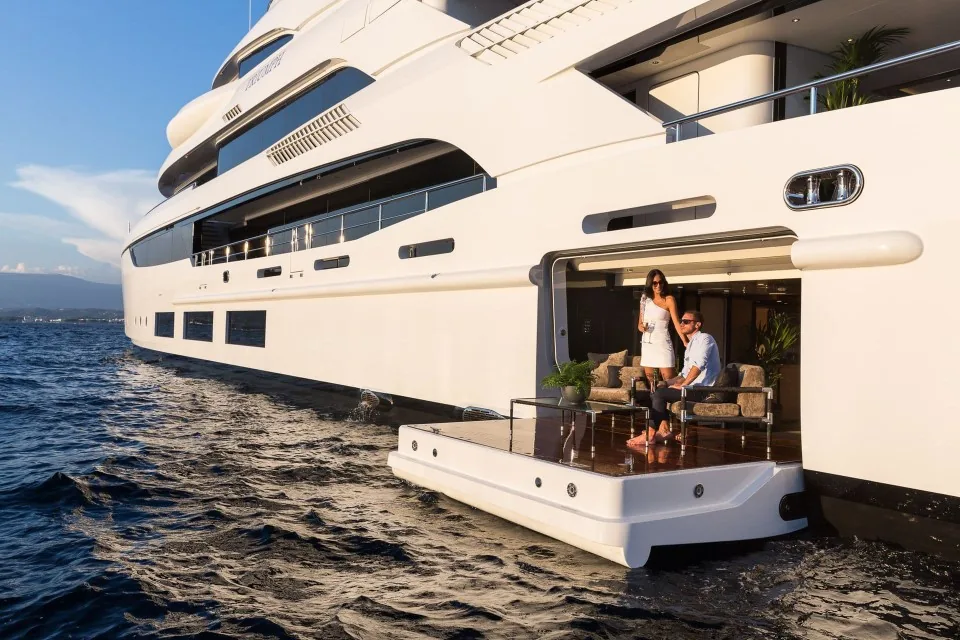 TRIUMPH - yacht charter photo 6