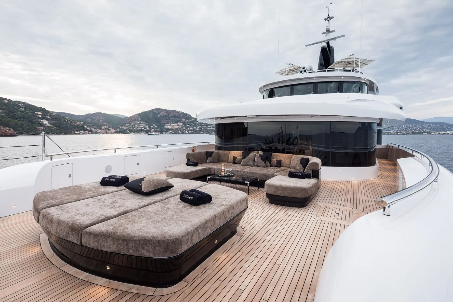 TRIUMPH - yacht charter photo 12