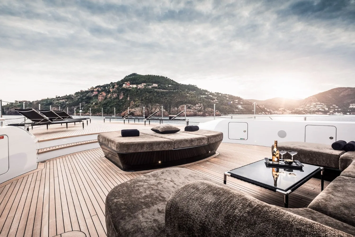 TRIUMPH - yacht charter photo 13