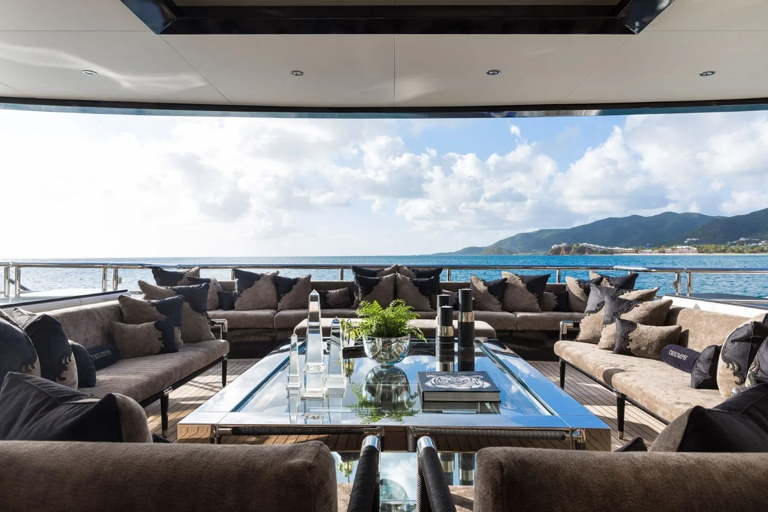 TRIUMPH - yacht charter photo 15