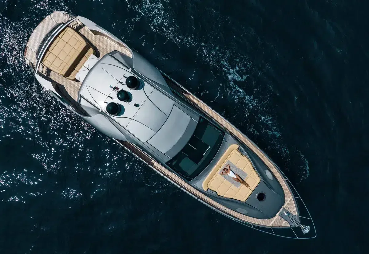 VELES - yacht charter photo 3