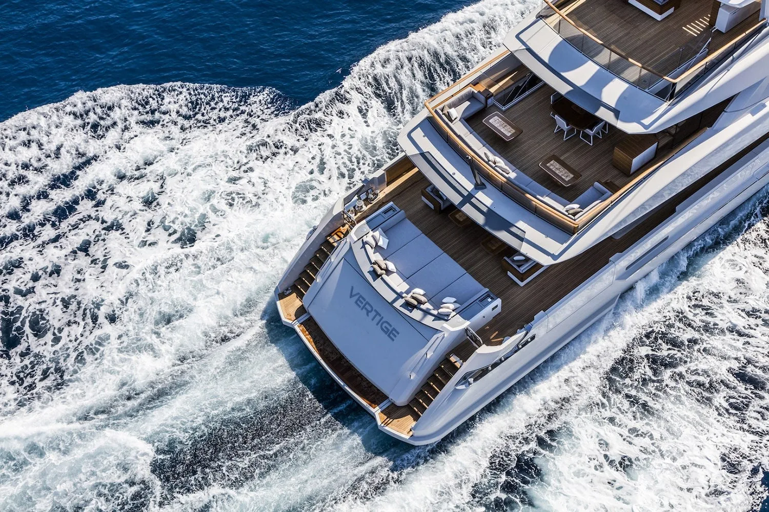 VERTIGE - yacht charter photo 13