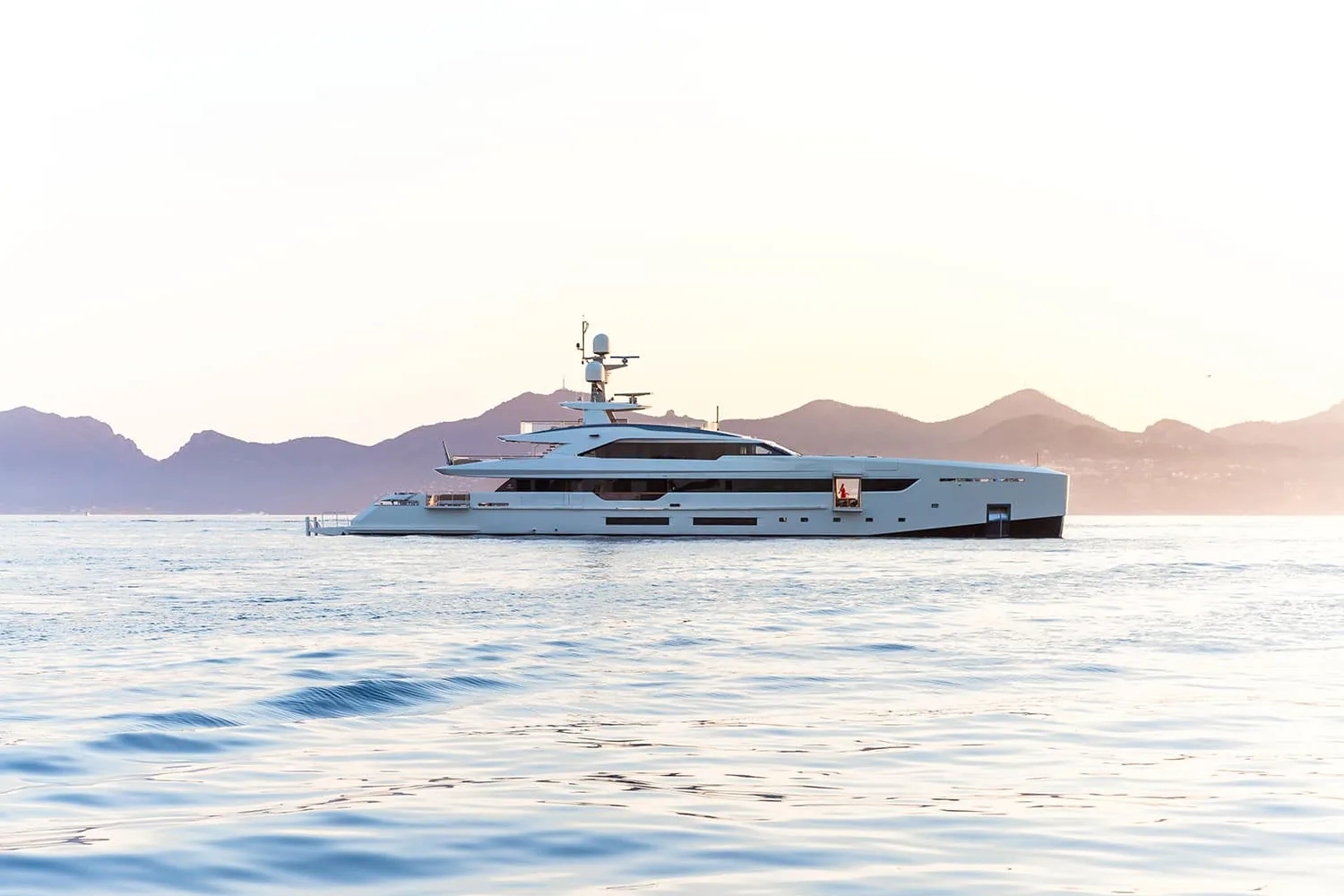 VERTIGE - yacht charter photo 15