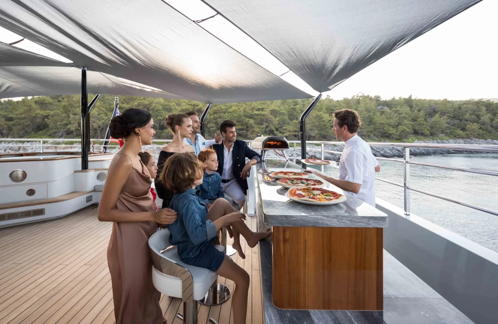 VICTORIOUS - yacht charter photo 9