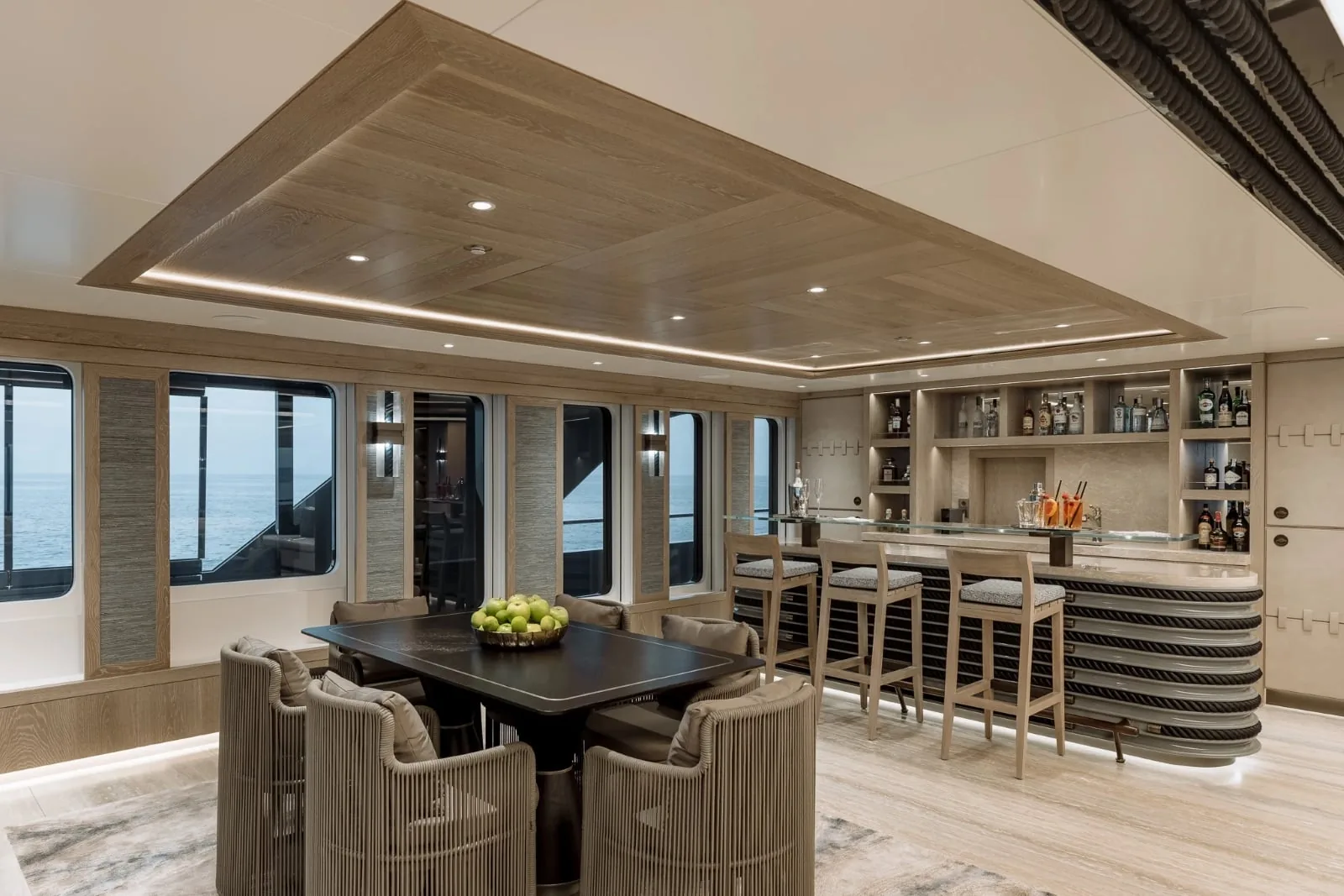 VICTORIOUS - yacht charter photo 12
