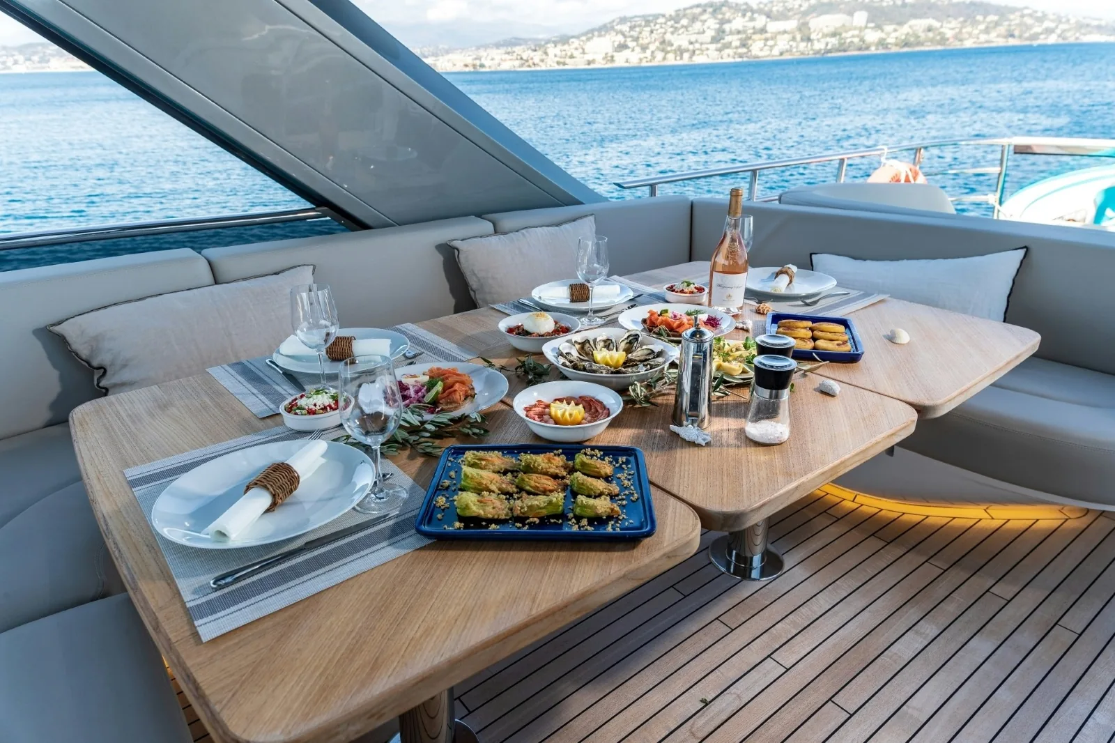 WILJIM V - yacht charter photo 8