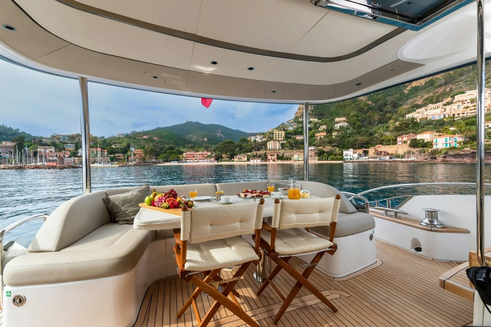 WILJIM V - yacht charter photo 12